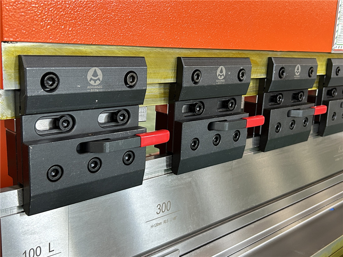 100 Ton 4000mm E310P Iron Metal Plate Bending Machine CNC Hydraulic NC Press Brake - Image 2