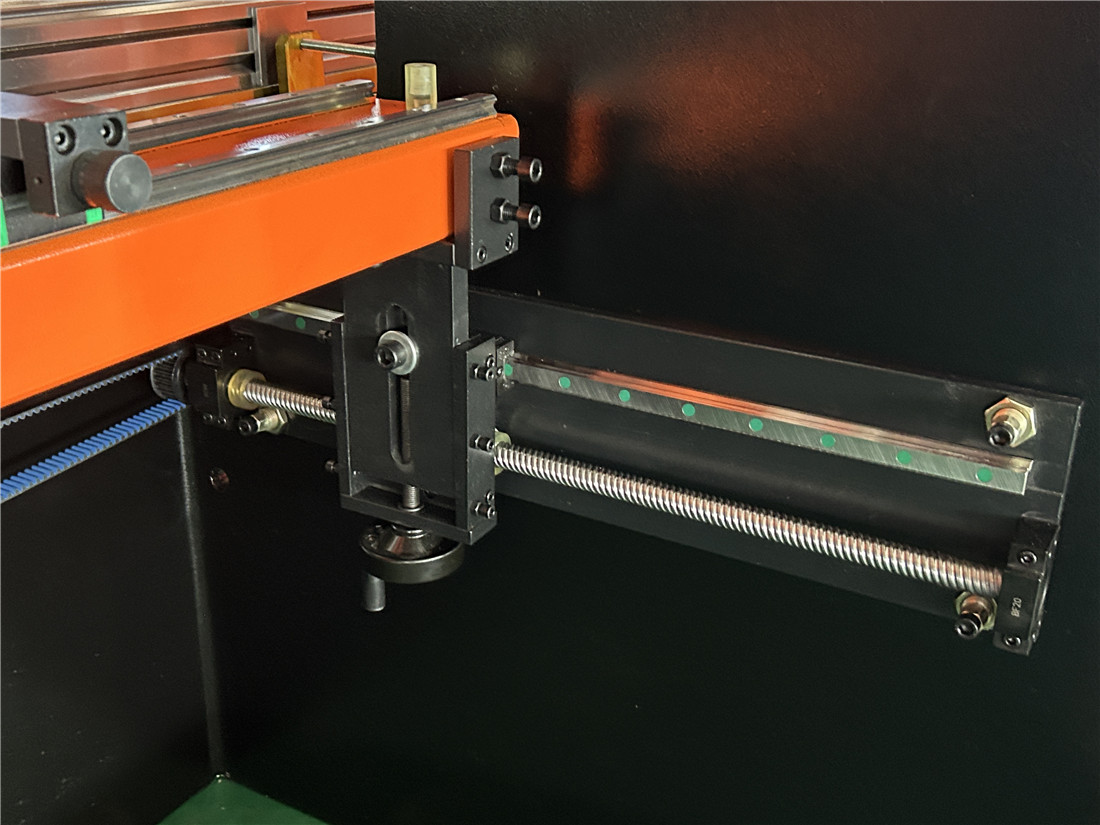 100 Ton 4000mm E310P Iron Metal Plate Bending Machine CNC Hydraulic NC Press Brake - Image 4