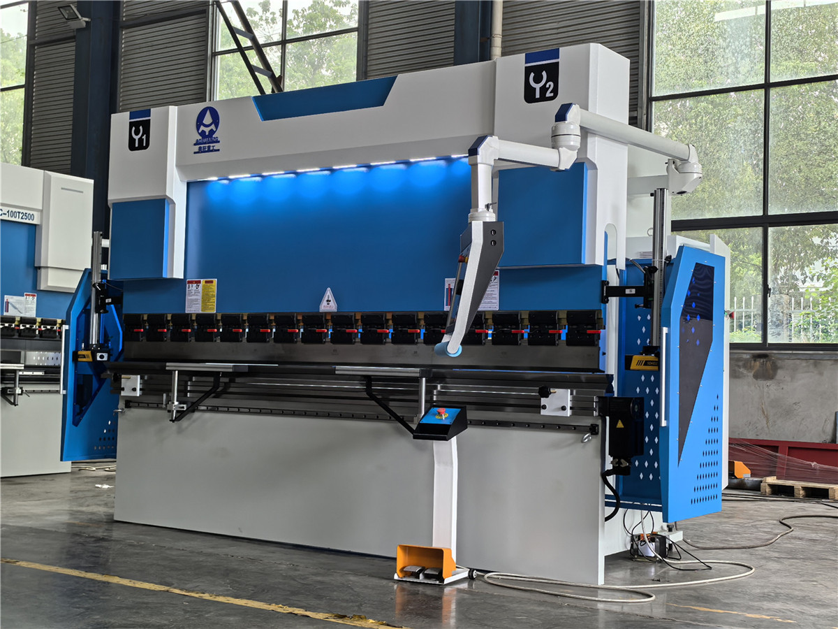 100T 3200MM DA66T 6+1 Axis Hydraulic Press Brake - Image 2