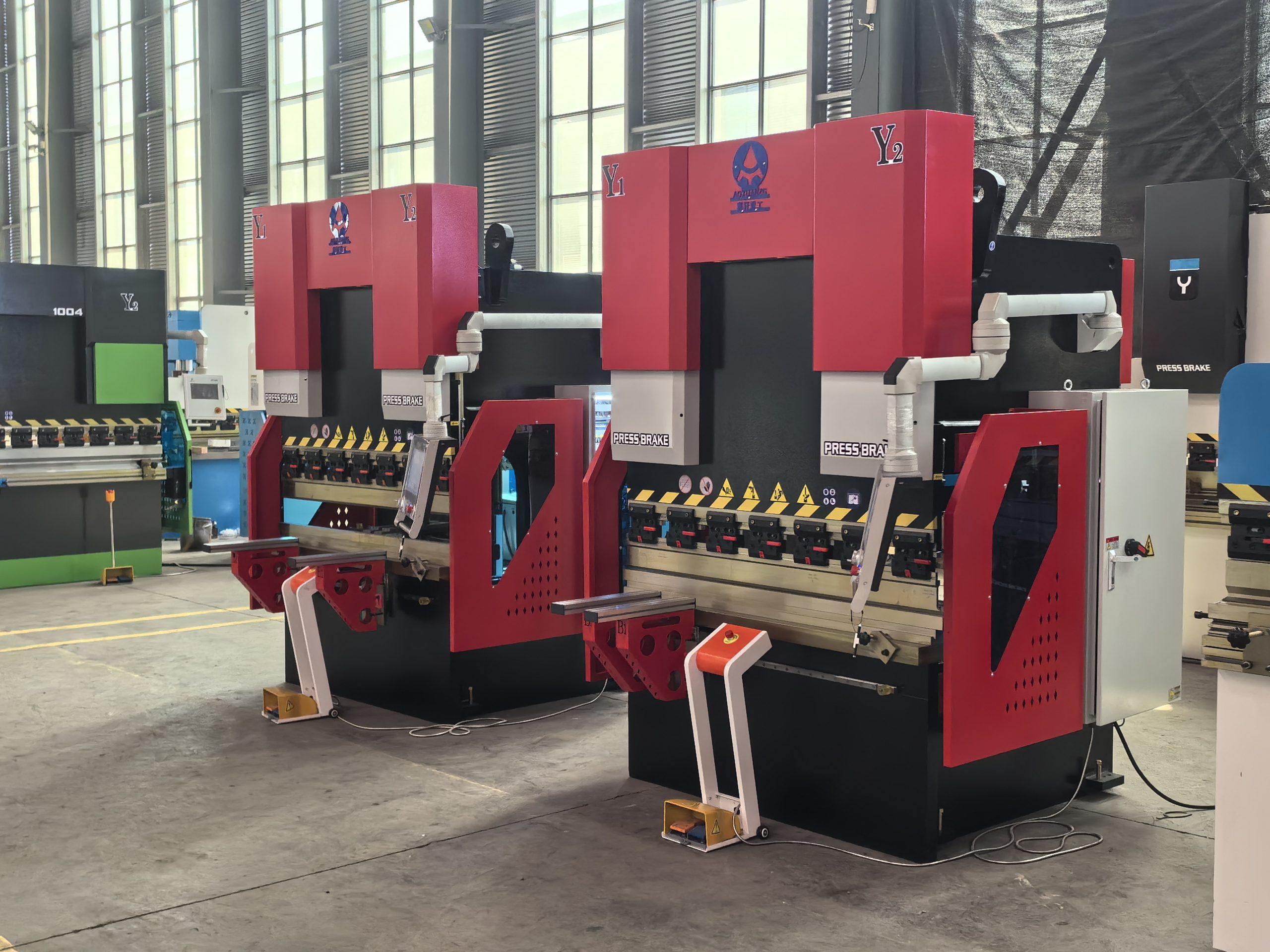 160T1600MM Hydraulic Cnc Press Brake Steel Plate WC67k Hydraulic Bending Machine - Image 2